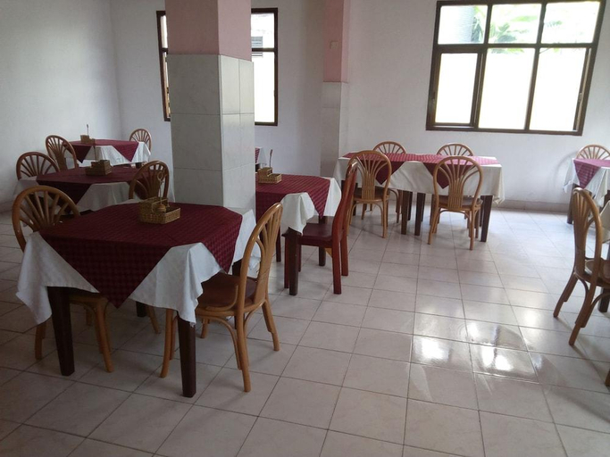 Food & Drinks 5, Hotel Dorse, Mvita