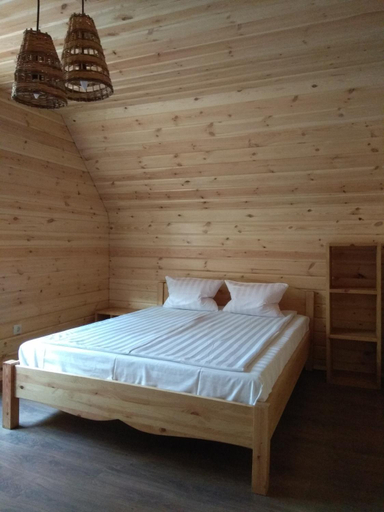 Bedroom 2, База отдыха СЕЛЯХИ, Brest