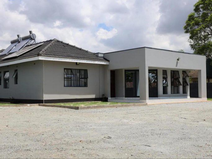 Others 4, Tambarara Guest Lodge, Harare