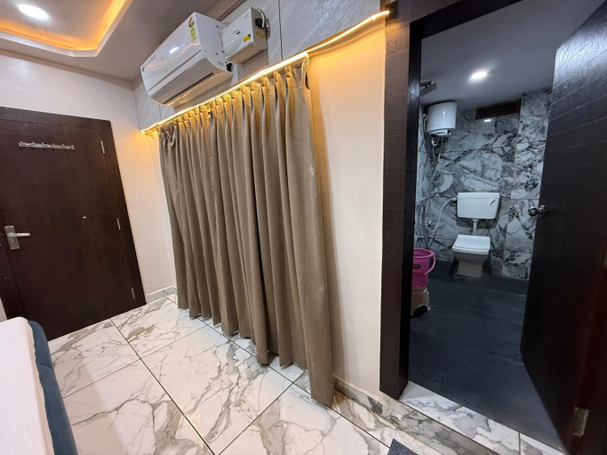 Others 3, Hotel Shree Krishna Palace, Ujjain