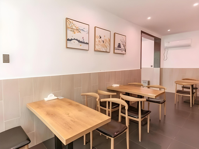Food & Drinks 4, GreenTree Eastern Hotel Jiaxing Haining Leather City Nanguanxiang, Jiaxing