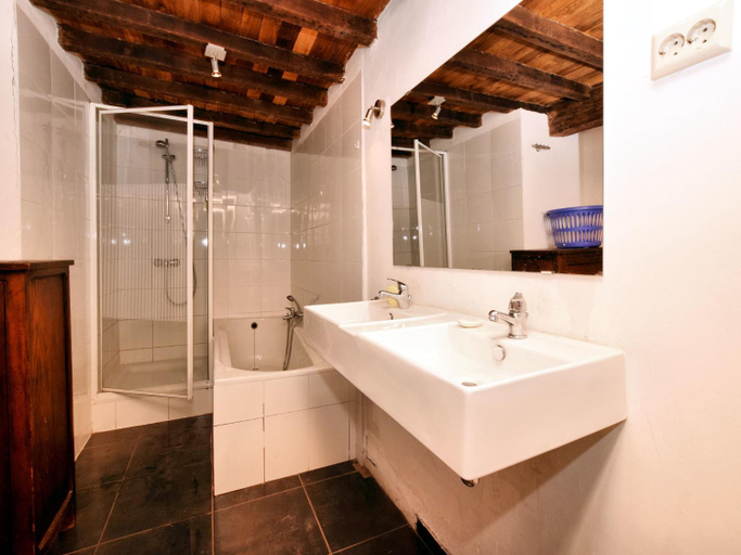 Bathroom 2, Spacious Stay, Tenneville, Luxembourg