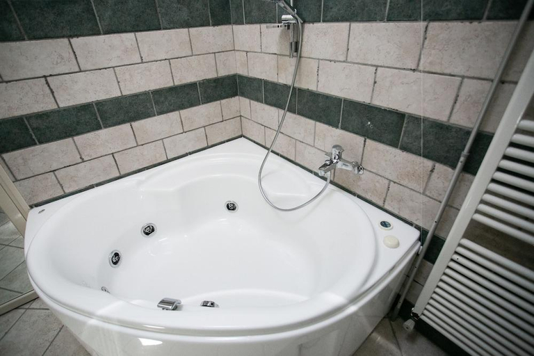 Bathroom 5, B&B Trepo, Vibo Valentia