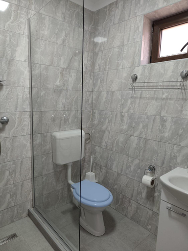 Bathroom 3, Casa Angela, Giarmata