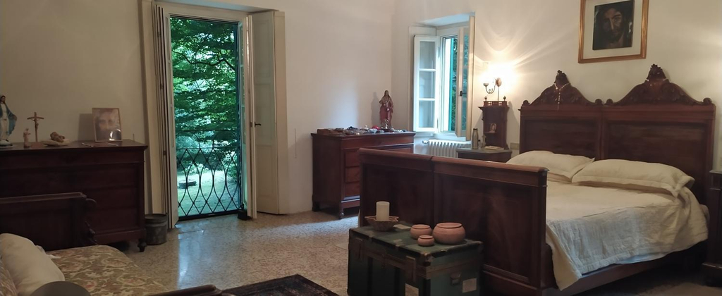 Others 4, Casale del Cantico, Varese