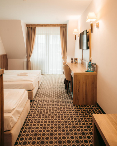 Bedroom 3, Borowy Dwor- Biznes, Spa & Fun, Nowy Targ