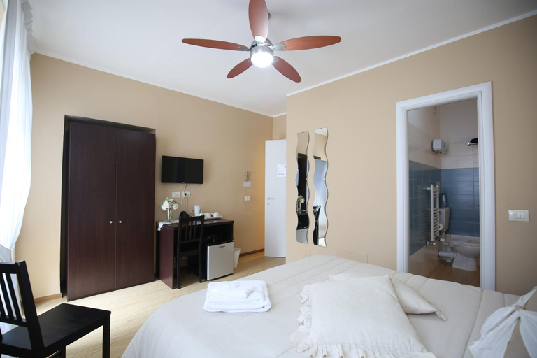 Bedroom 2, Affittacamere in Piazzetta, La Spezia