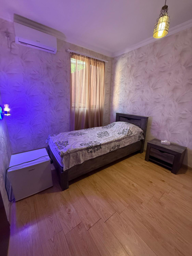 Bedroom 2, Smile Guest house