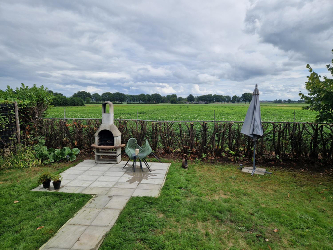 Others 4, BenB Huys de Landerije, Roosendaal