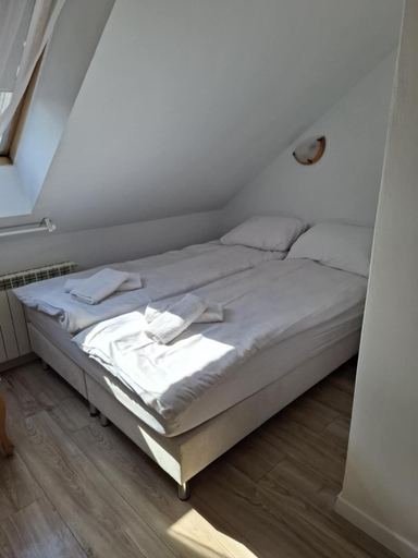 Bedroom 2, Zajazd Gajowka, Biłgoraj