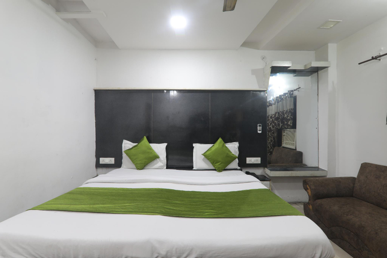 Bedroom 5, Hotel The Dayal Lucknow, Lucknow