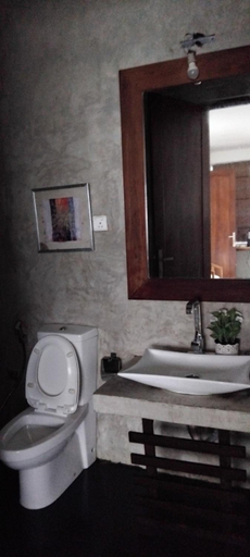 Bathroom, The FernCove Bungalow, Nuwara Eliya
