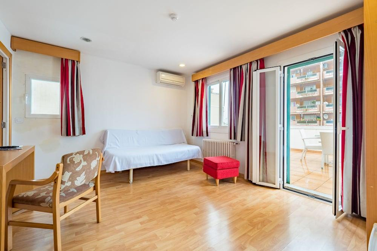 Bedroom 3, Hotel Colon, Baleares