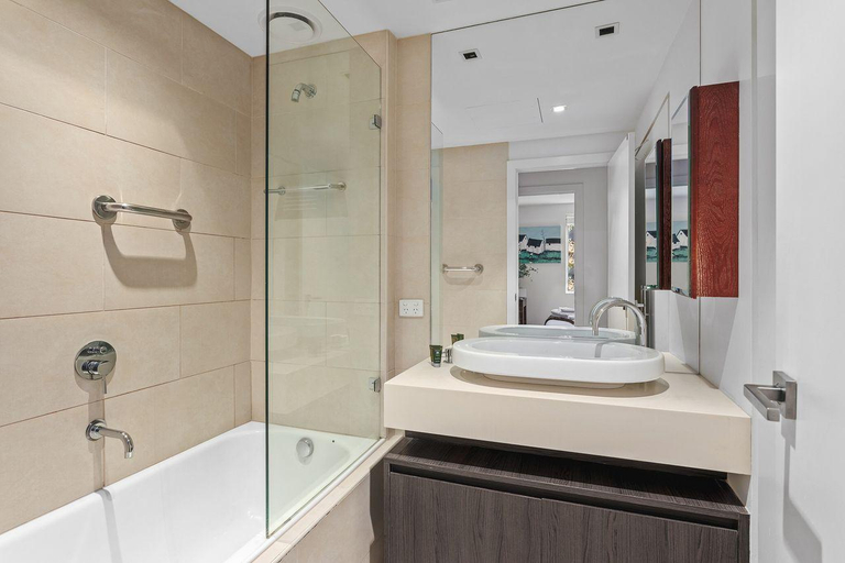 Bathroom, Lalique, Melbourne