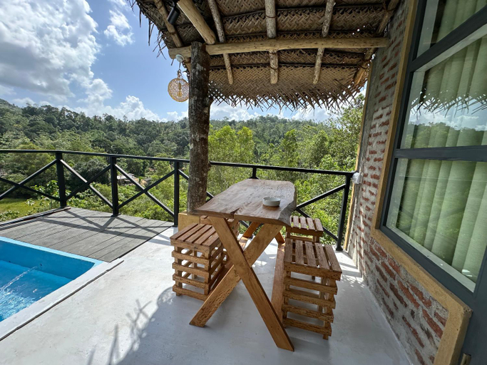 Others 5, Dins Nature Villa, Malimbada