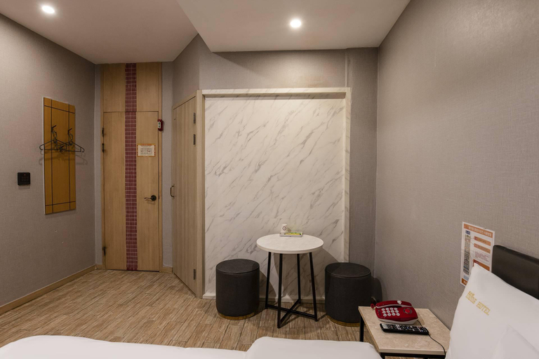 Bedroom 4, Suyu Mong, Gangbuk