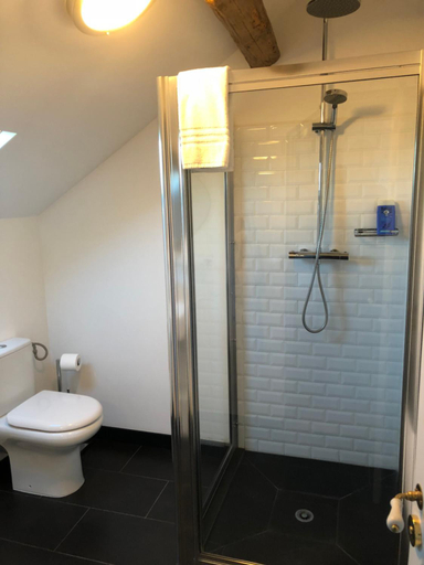 Bathroom 4, Cha Teau De La Goujonnerie, Vendée