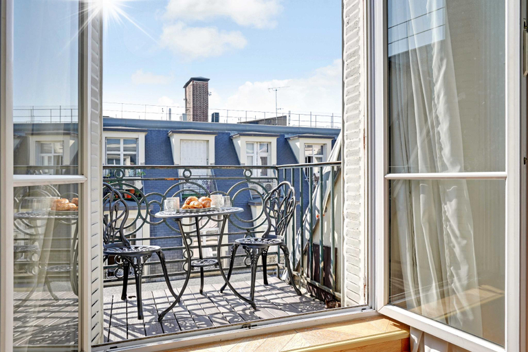 Balcony/terrace, Magnificent apartment -1BR-4P- Champs-Élysées, Paris