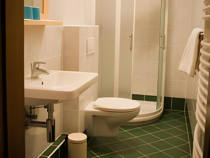 Bathroom 2, Villa Krejza, Poprad