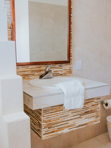 Bathroom 3, Casa Chetumal Hotel, Othón P. Blanco