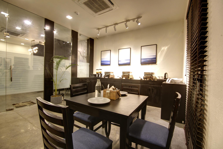 Food & Drinks 5, Saltstayz Select - Malcha & Chankyapuri, Delhi