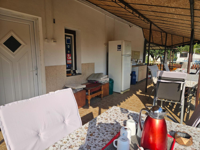Others 4, Podgoria Guesthouse- Camere de inchiriat, Oradea
