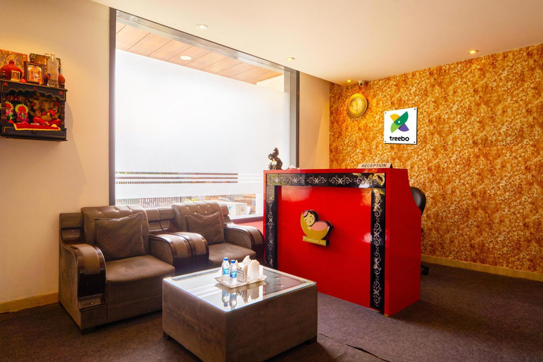 Public Area 3, Treebo Luxury Stay Premium Inn, Gautam Buddha Nagar
