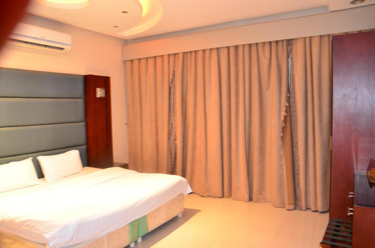 Bedroom 2, Silent Room 3 By Quiet Rooms, Riyadh