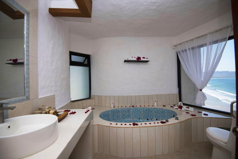 Bathroom, Hotel Punta Serena & Resorts - Solo Parejas, La Huerta