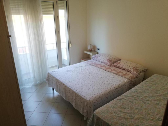 Bedroom, Quiet Behind Lungomare, Vlorës