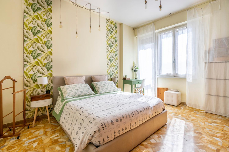 Bedroom 4, Florence Station Guesthouse, Florence