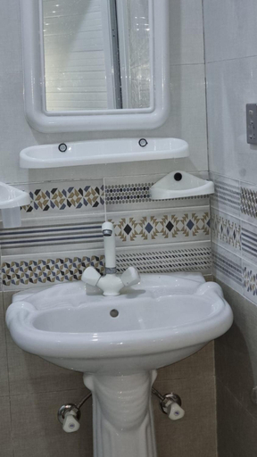 Bathroom, Karachi Guest House University Rd, Karachi