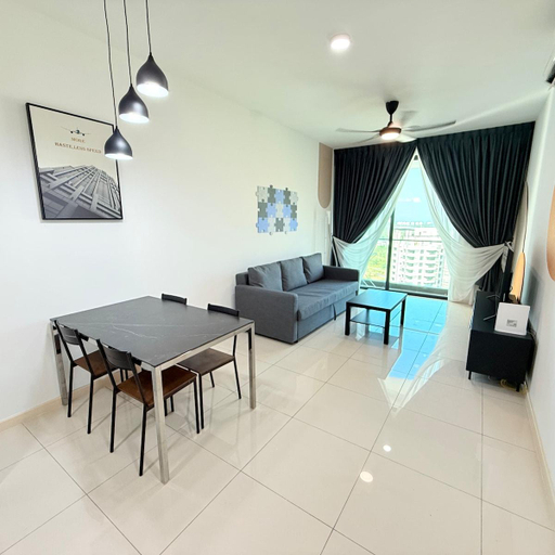 Separate living room, Macrolink 2B2R 7 pax Condo Medini near legoland, Johor Bahru