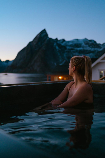 Sport & Beauty 2, Reinefjorden Sjøhus, Moskenes
