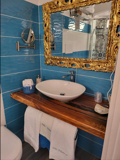 Bathroom 3, luxury B&B SUITE JACUZZI VILLA FILOMENA, Salerno