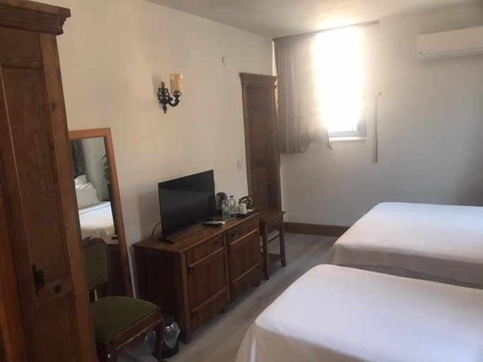 Bedroom 3, Villa Pietra Butik Otel, Ayvalık