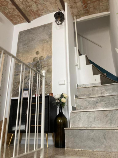 Others 3, B&B MAMAOH, Latina