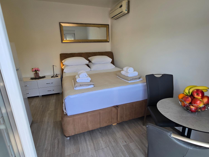 Bedroom 2, VILA KIKA, Rogoznica