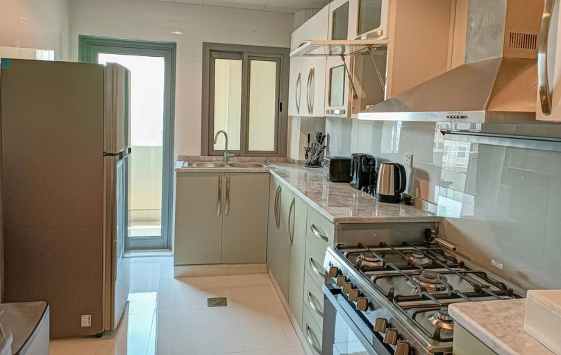 5, HOOUD Apartments