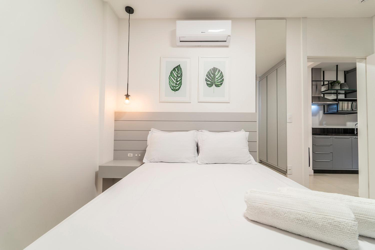 Bedroom 2, HY Apart Hotel, Bombinhas