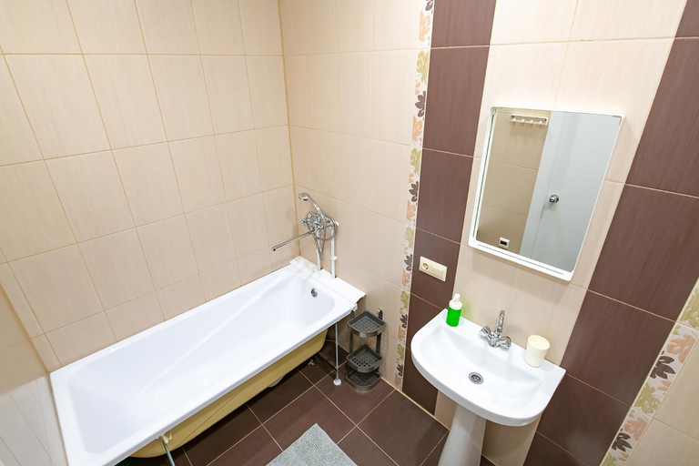 Bathroom 3, LETO Hostel, Vladivostok gorsovet