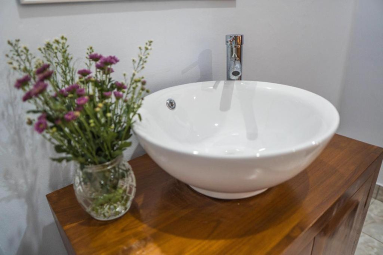 Bathroom 2, Pondok Satya, Badung