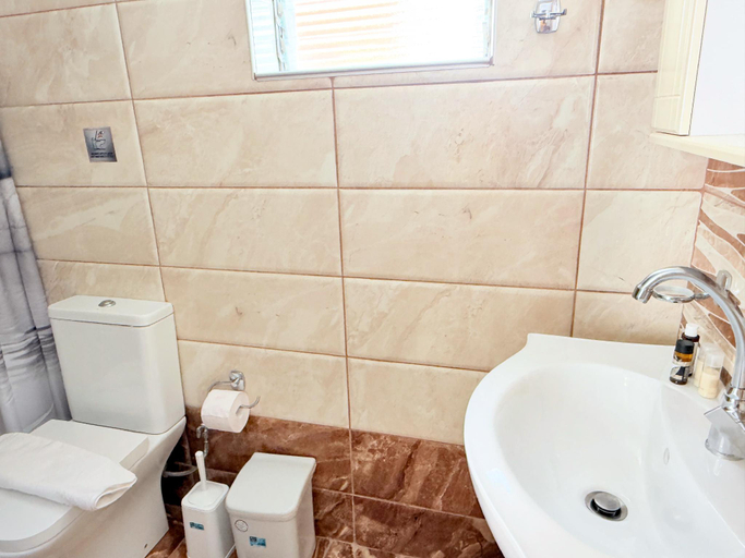 Others 5, Yia Banaki 1 Min Walk To Beach old Town 7min Walk, Crete