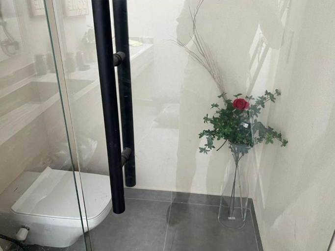 Bathroom 3, Le Sidi Cabana, El Alamein