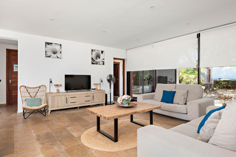 Others 5, Villa Rosa by Escape Home, Baleares