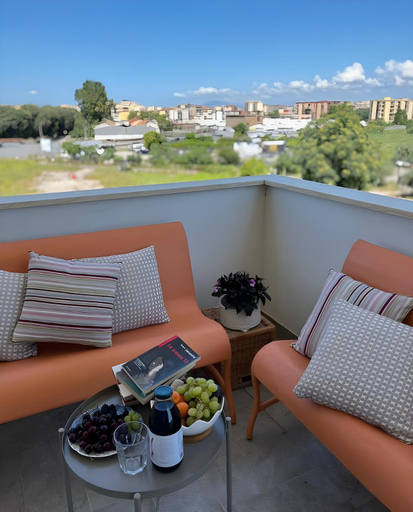 Others 2, Thesan B&B, Caserta