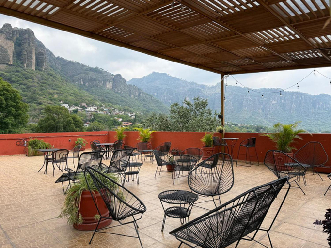 Food & Drinks 3, La Piramide del Tepozteco, Tepoztlán