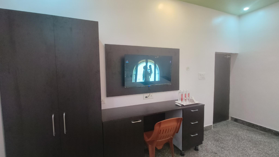 Others 5, Ratna Hotel & Banquet, Muzaffarpur
