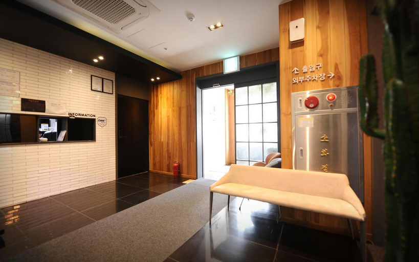 Bedroom 2, Yeosu K-boutique Hotel, Yeosu