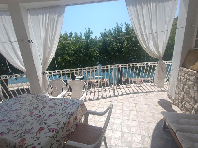 Others 5, Maria Apartments, Šibenik